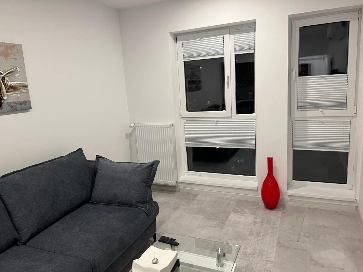 Fancy Penthouse Studio With Lakeview W10 Bucarest Exterior foto