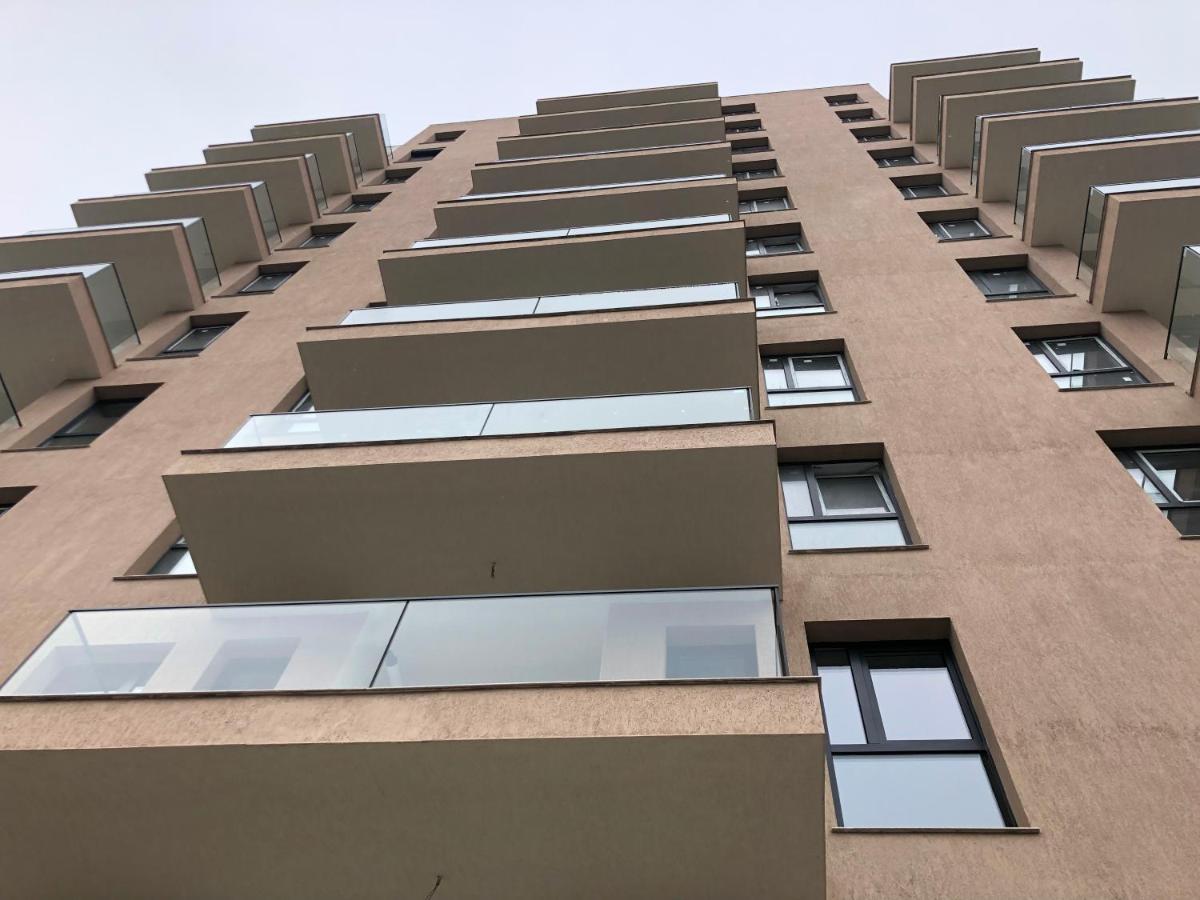 Fancy Penthouse Studio With Lakeview W10 Bucarest Exterior foto
