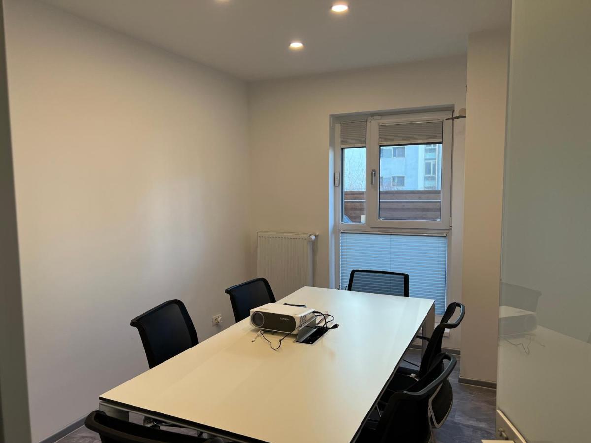 Fancy Penthouse Studio With Lakeview W10 Bucarest Exterior foto