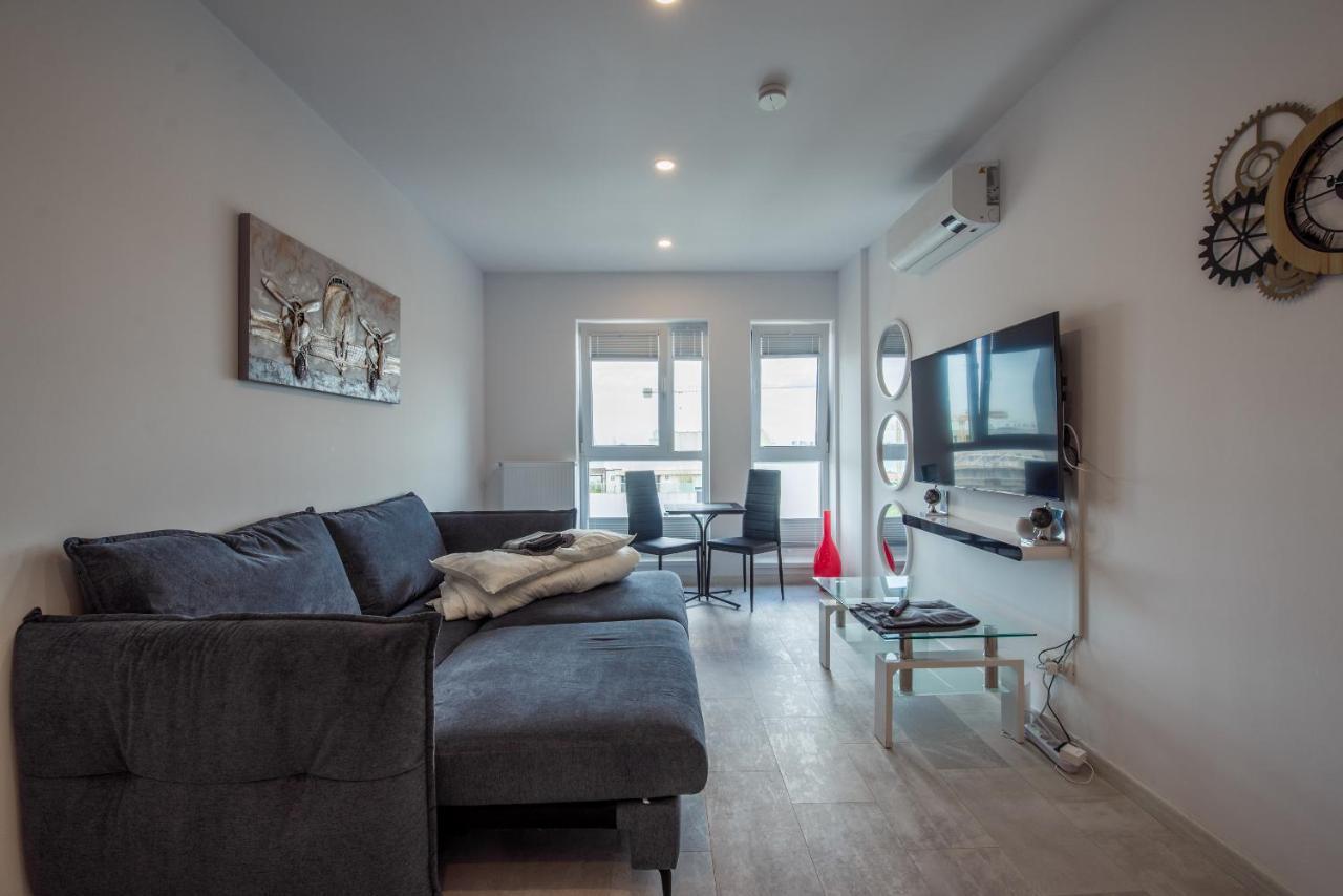Fancy Penthouse Studio With Lakeview W10 Bucarest Exterior foto